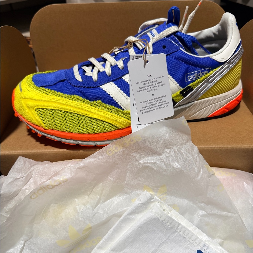 Adidas Men's Vibrant Blue and Yellow Sneakers